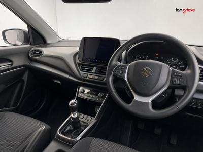 Suzuki S-Cross Photo 12