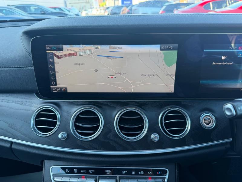 Used Mercedes-Benz E Class YM19OYK 38
