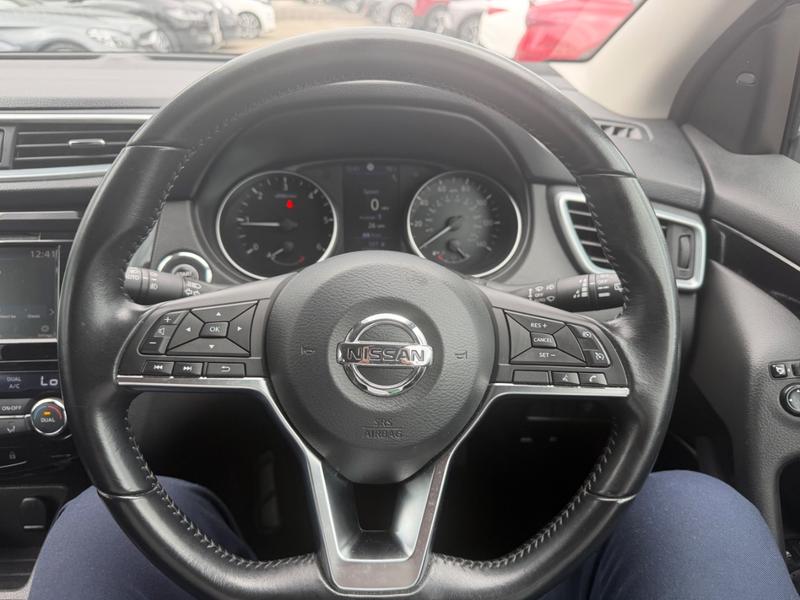 Used Nissan Qashqai WP69BBO 26