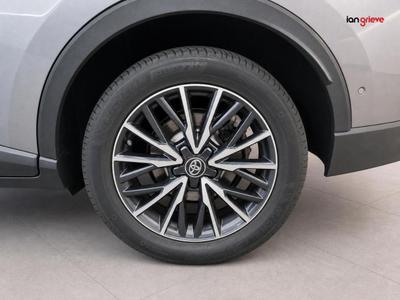 Toyota C-HR Photo 4