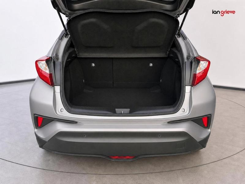 Toyota C-HR Photo autoweb-e15b171041b76c0b1c84248b412d0fa2772aa791.jpg