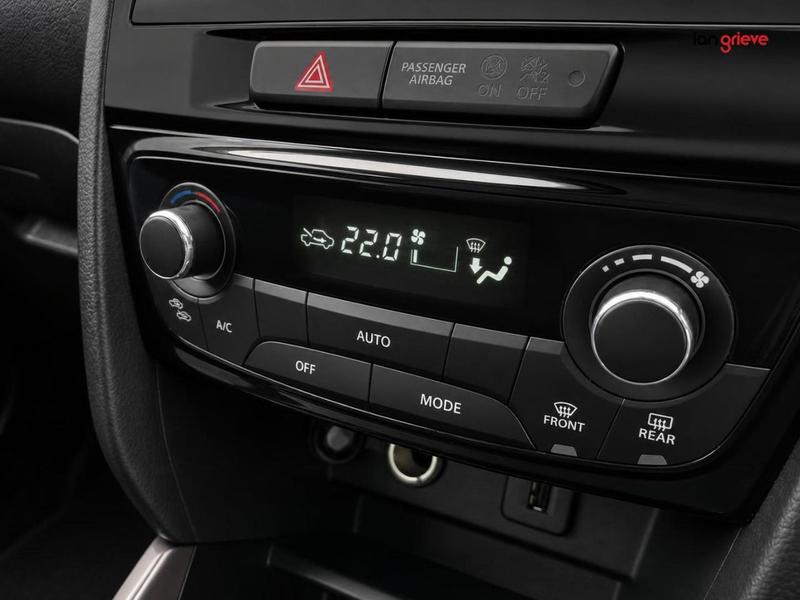 Suzuki Vitara Photo autoweb-e2ea5651e0144db12b0585abef6a9a9d6aa2ae27.jpg