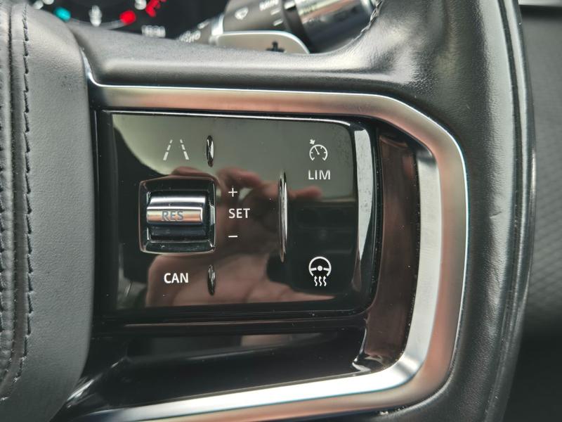Used Land Rover Range Rover Velar FX21VGV 35