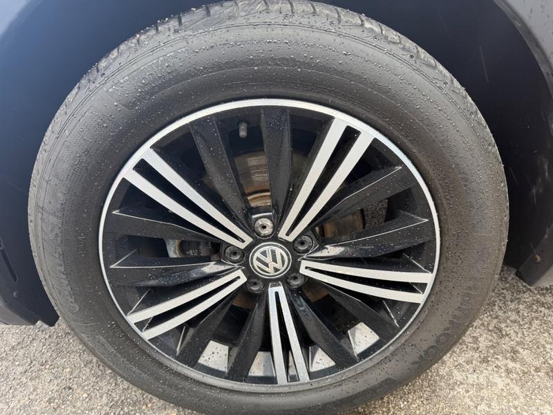 Used Volkswagen Tiguan YR18ZDJ 11
