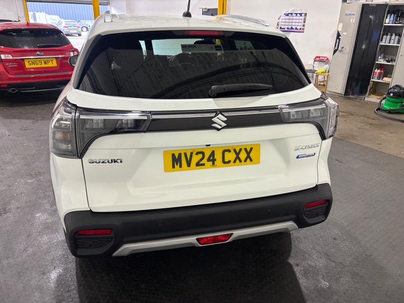 Suzuki S-Cross Photo autoweb-e76bb2360d628caa63f22e4b228a47623d25b852.jpg