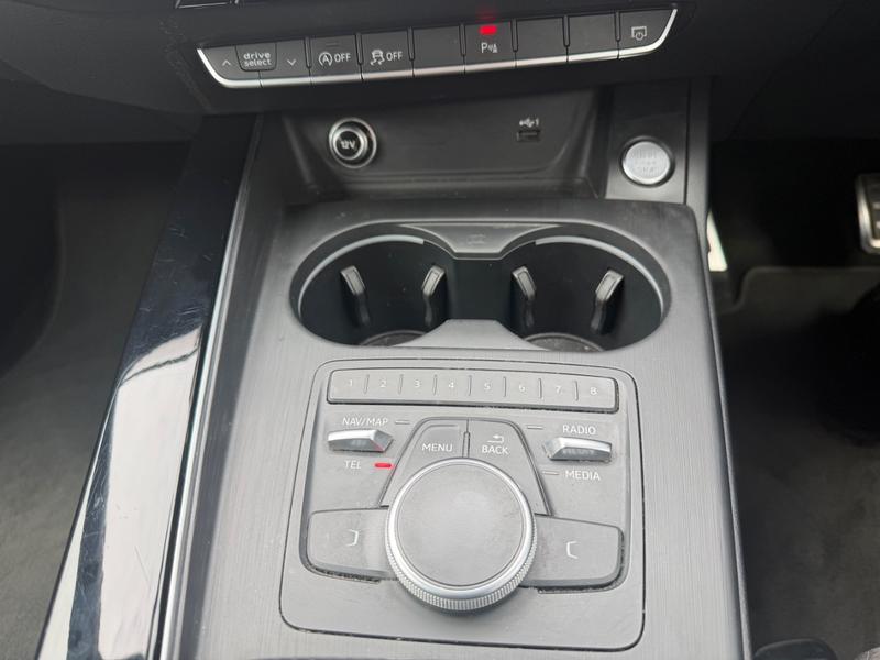Used Audi A4 AV18TVX 39