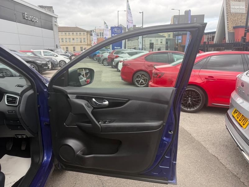 Used Nissan Qashqai WP69BBO 14
