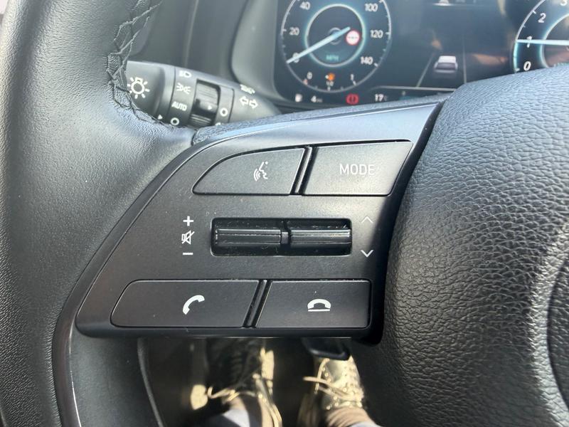 Used Hyundai BAYON YX73UCH 32