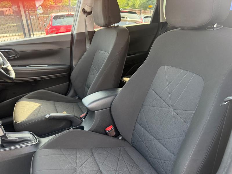 Used Hyundai BAYON YX73UCH 29