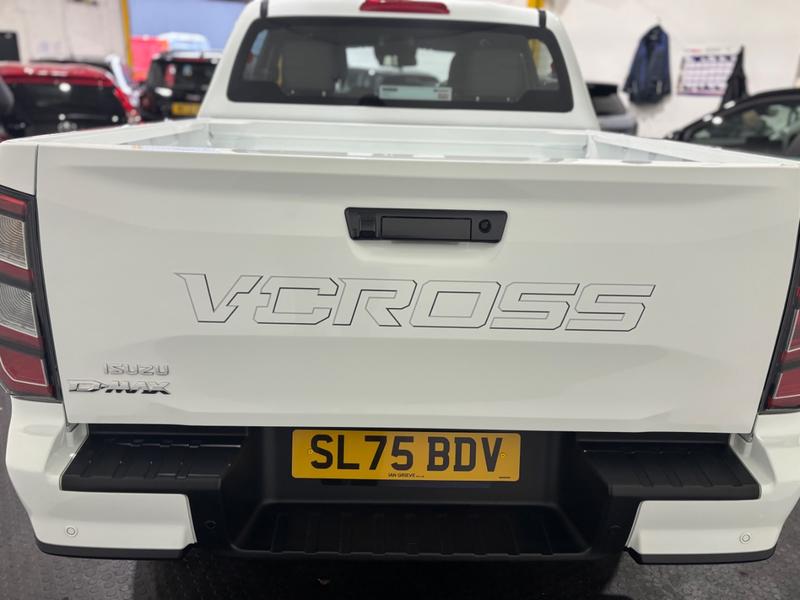 Isuzu D-max Photo autoweb-f0c503fbd31678238f14a3a51bbcf94023d6a2fb.jpg