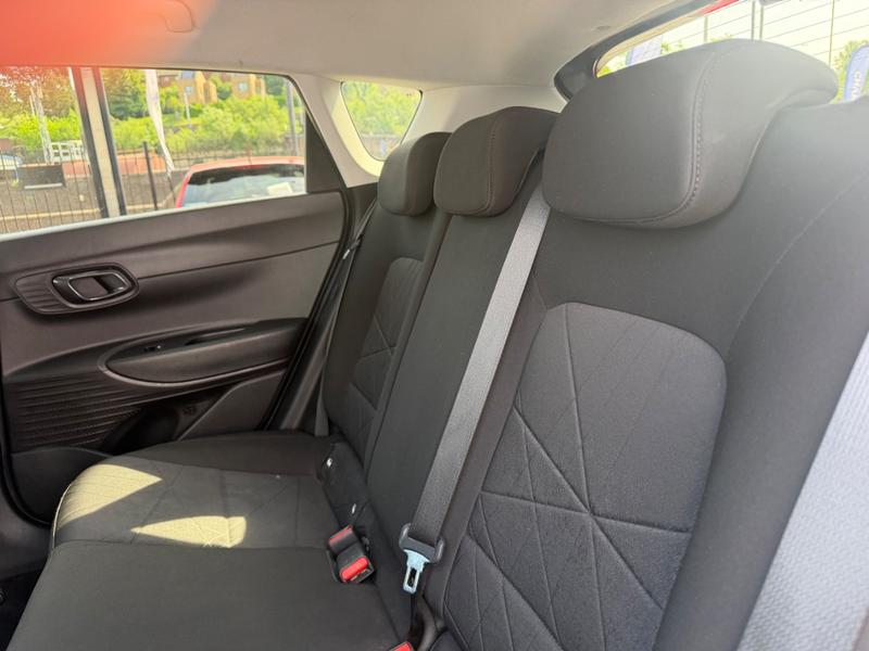 Used Hyundai BAYON YX73UCH 26