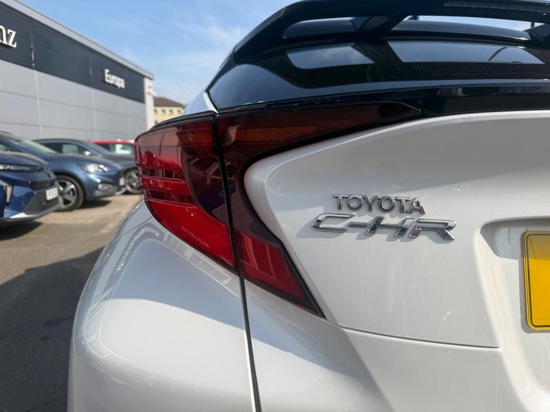 Used Toyota C-HR YY72DRX 13