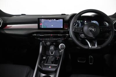Alfa Romeo Tonale Photo 13