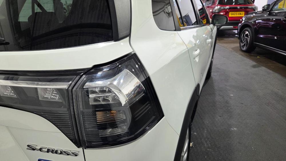 Suzuki S-Cross Photo autoweb-f6d181307647f34ed09e61060c8c4e1095d12a98.jpg