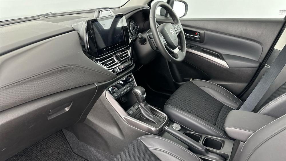 Suzuki S-Cross Photo autoweb-fb4ce3ede24f214503e18d226a37946e9c34aeab.jpg