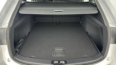 Suzuki Swace Photo 5