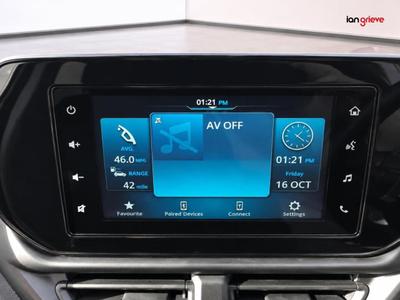 Suzuki S-Cross Photo 18
