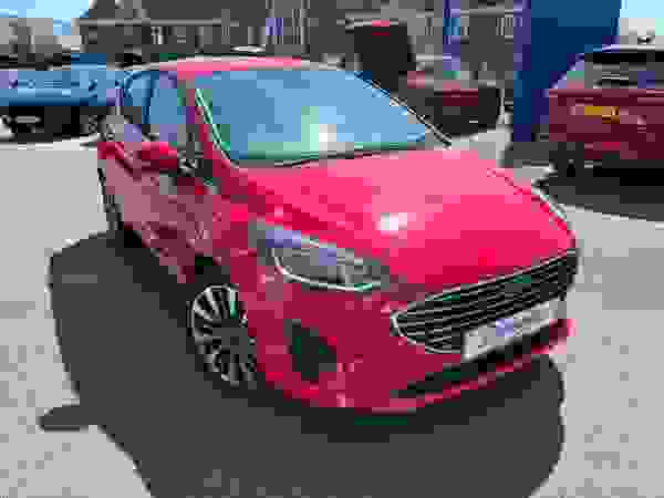 Used 2022 Ford Fiesta 1.0T EcoBoost MHEV Titanium Vignale Hatchback 5dr Petrol Hybrid Manual Euro 6 (s/s) (125 ps) Race Red at Dinnages