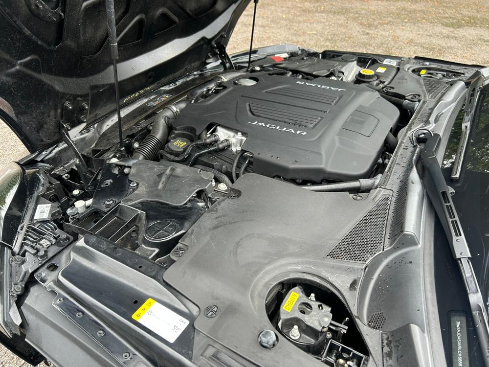 Used Jaguar F-Type OV69AYP 11