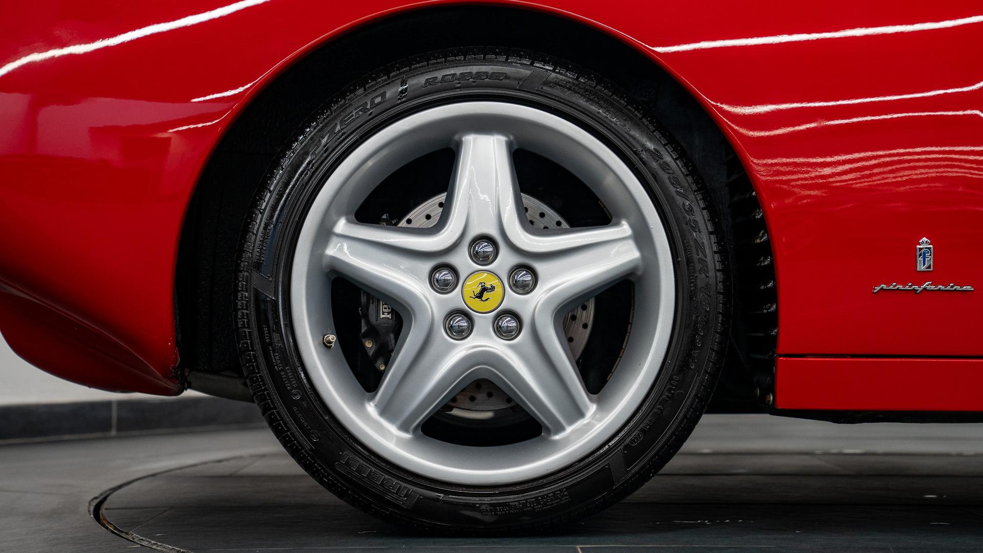 Ferrari 512 TR Photo b0142d63-e47c-4459-a000-58ca344d966c.jpg
