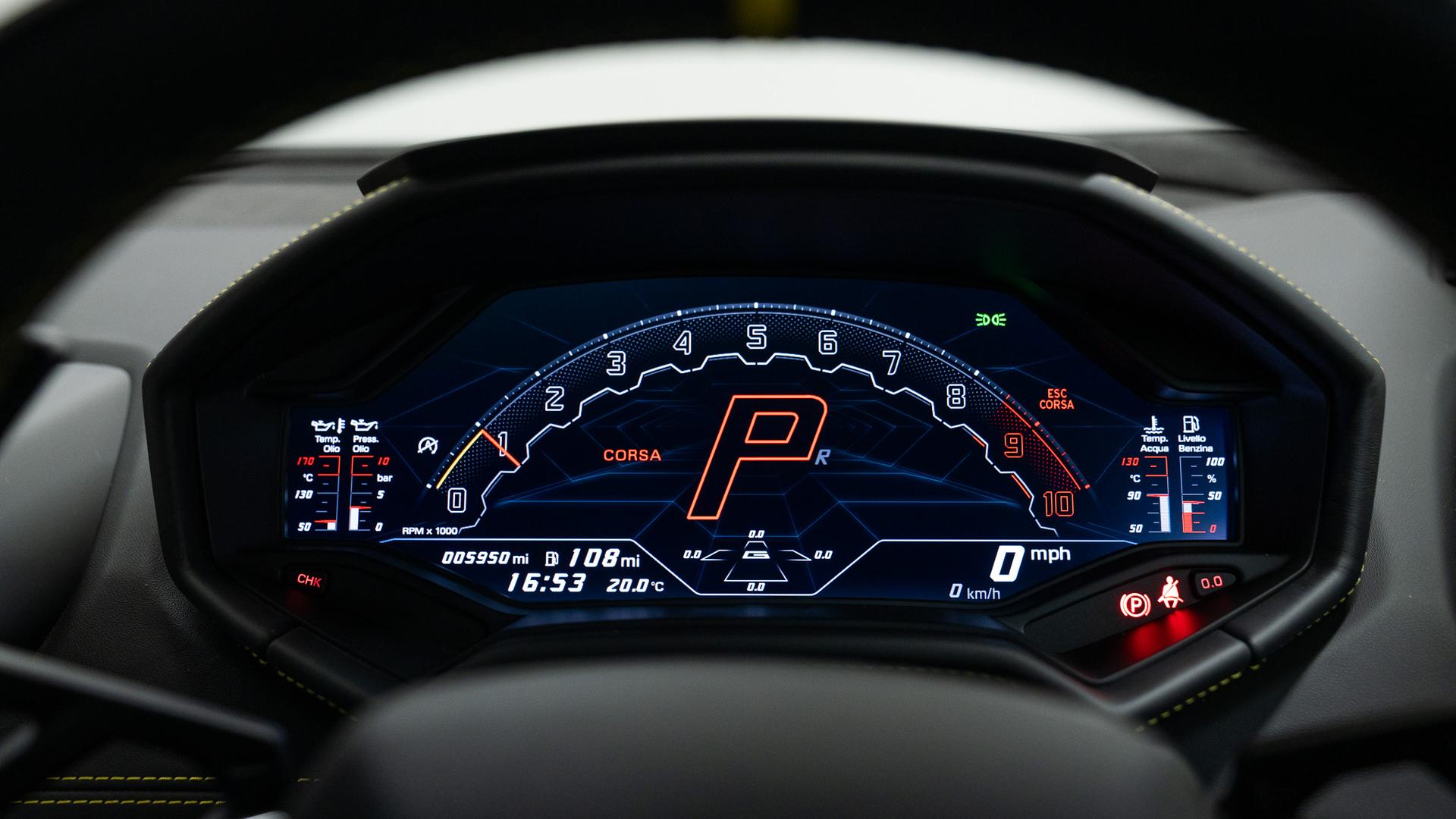 LAMBORGHINI Huracan Photo b01f47d1-5d8c-45e6-8e4d-7141789a3361.jpg