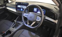 Volkswagen GOLF Photo 3