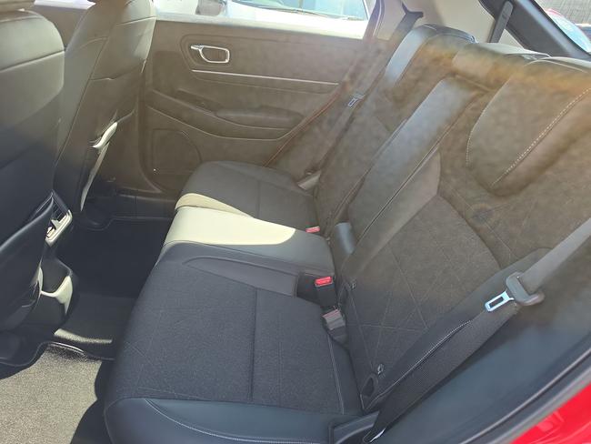 Honda HR-V Photo b035dbac-0825-4154-998f-67bf55642e6e.jpg