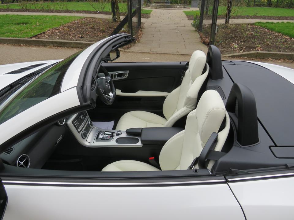 Used Mercedes-Benz SLC AJ68VGT 4