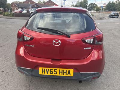 Mazda Mazda2 Photo 5