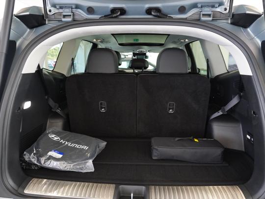 Hyundai Ioniq 9 Photo b0508c34-6bd5-4145-922b-82656183e063.jpg
