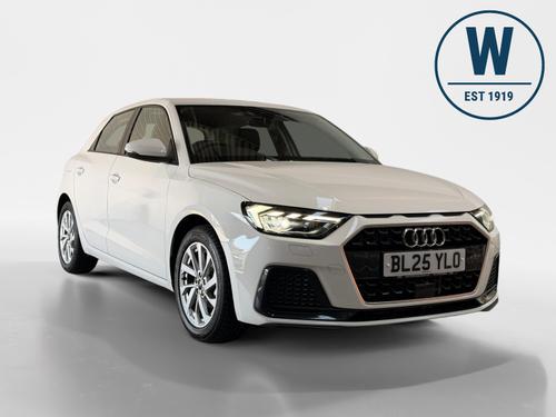 Audi A1 Photo b057fc1c-cfa0-410c-97f2-4cec2666654b.jpeg