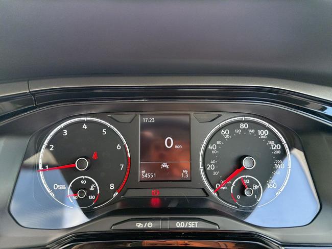 Volkswagen Polo Photo b0656a0c-fd96-4631-9d92-ff509bbeadda.jpg