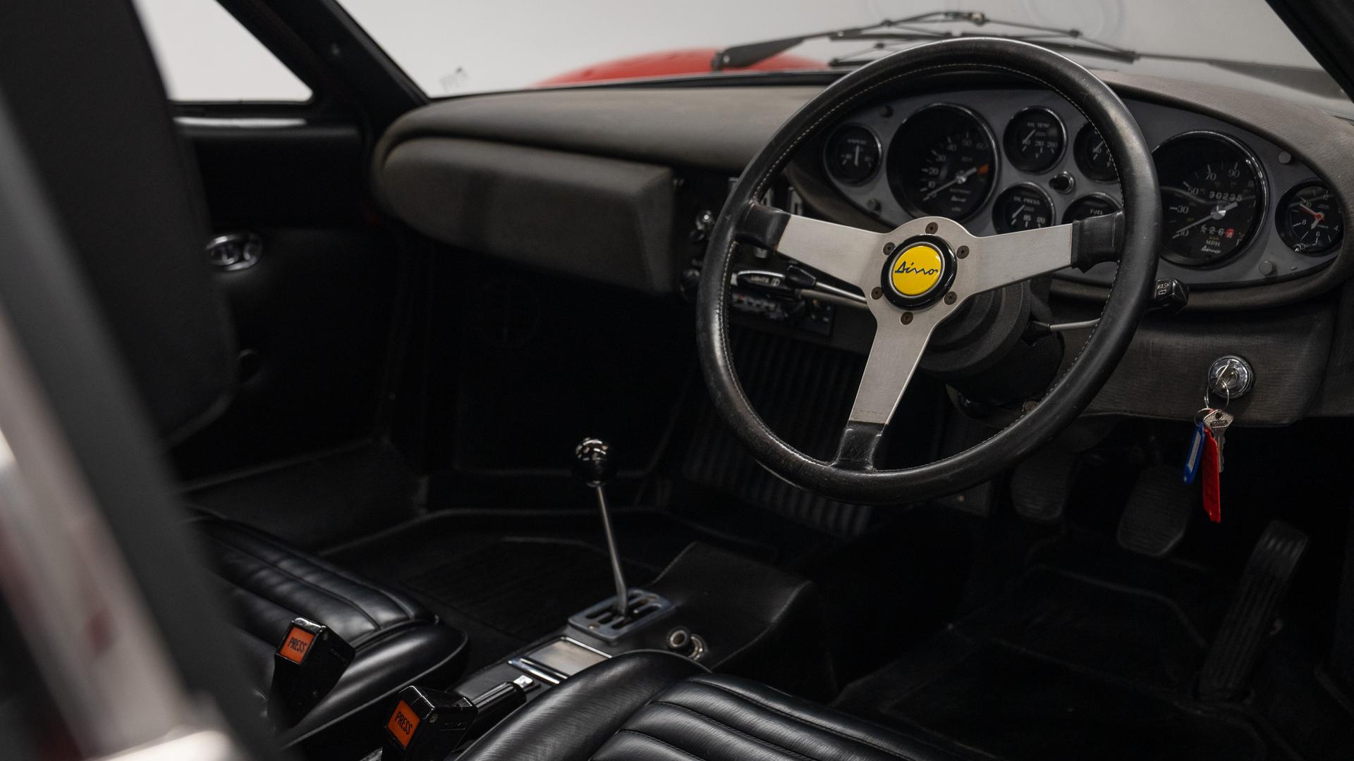 Ferrari 246 Photo b069035d-5294-4d6f-8eae-a5f1d3e23e98.jpg