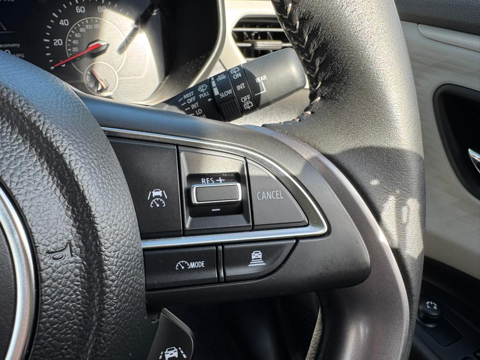 Suzuki Swift Photo b06a1a84-58b4-4f00-bc37-736e6ed34acc.JPEG