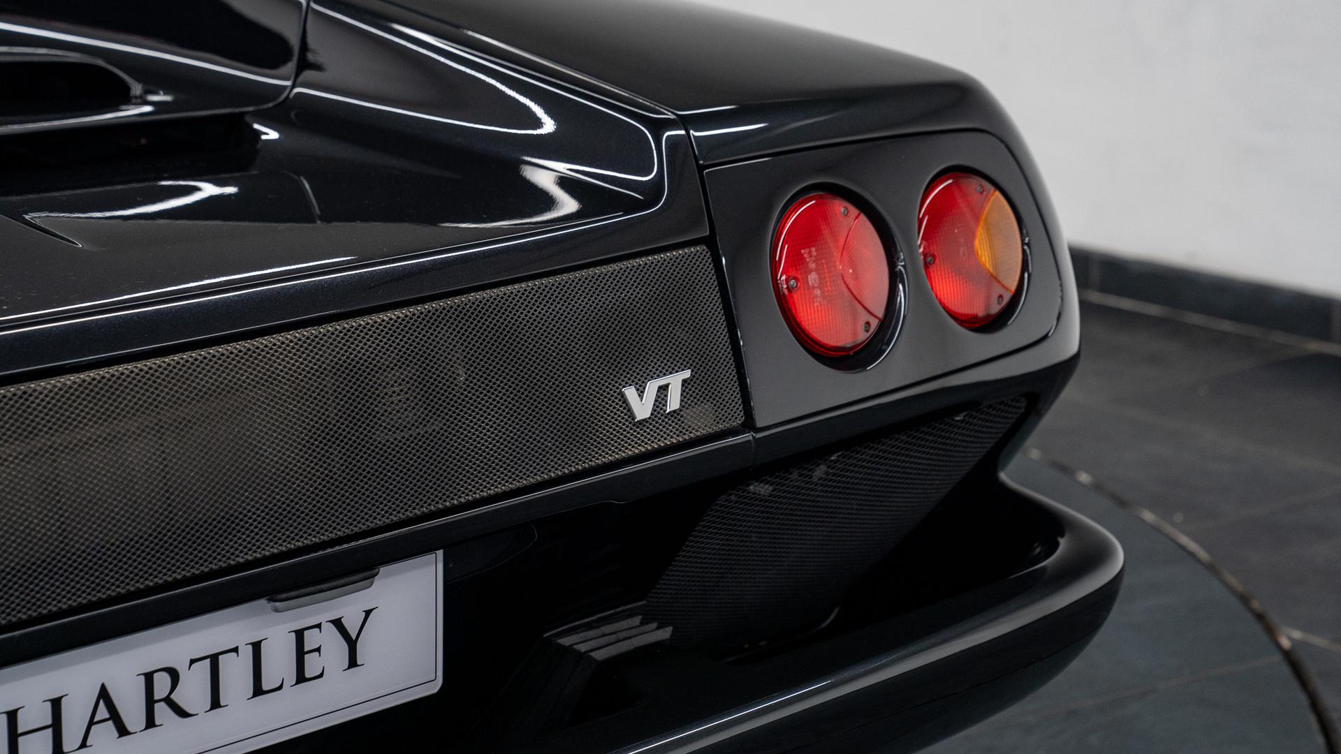 LAMBORGHINI Diablo Photo b072e12c-79e9-43db-9764-22a4e3b76908.jpg