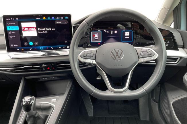 VOLKSWAGEN Golf Photo 19