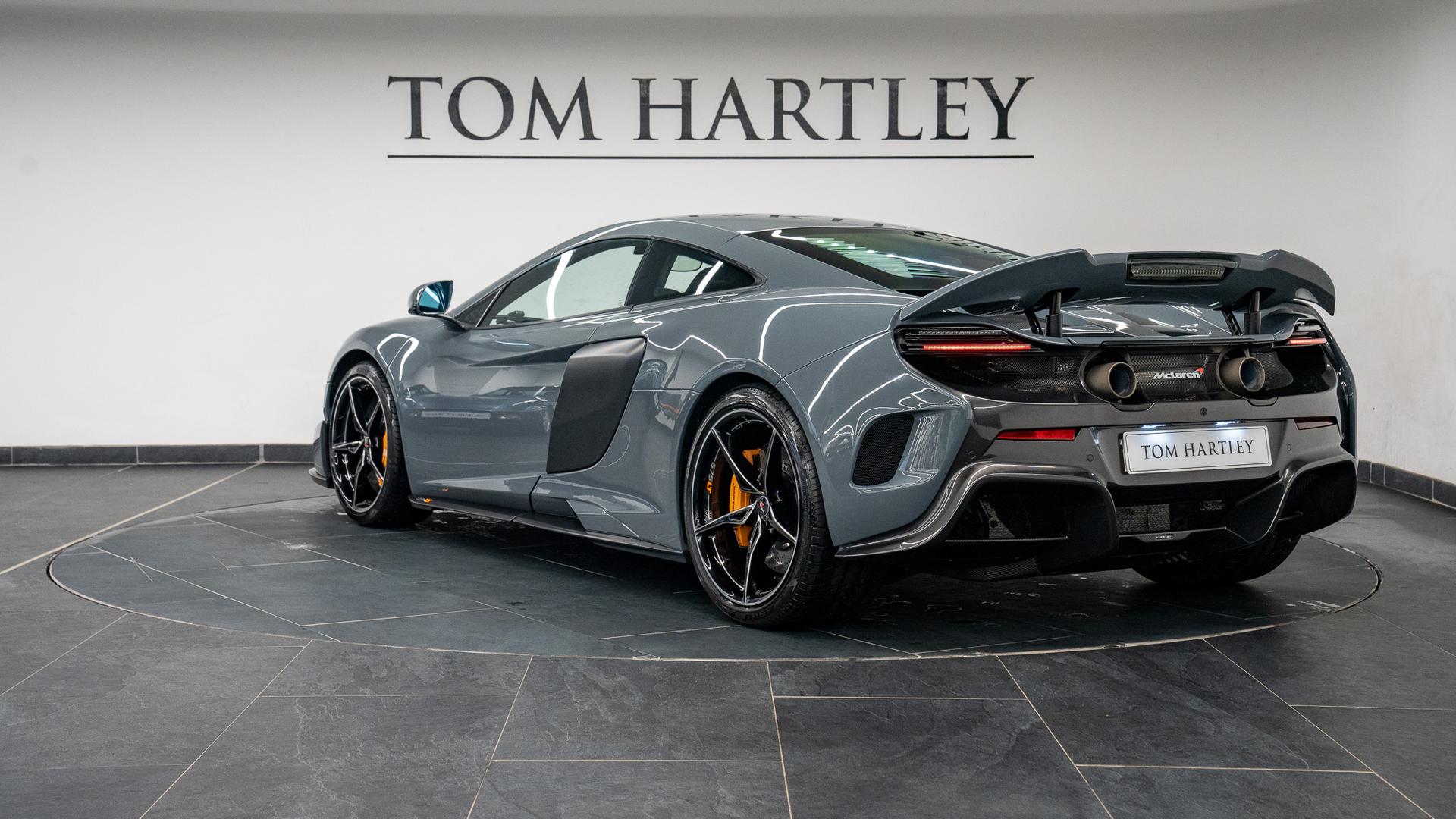 McLaren 675 LT Photo b07e355e-5f73-44a8-899d-8c8d351df0db.jpg