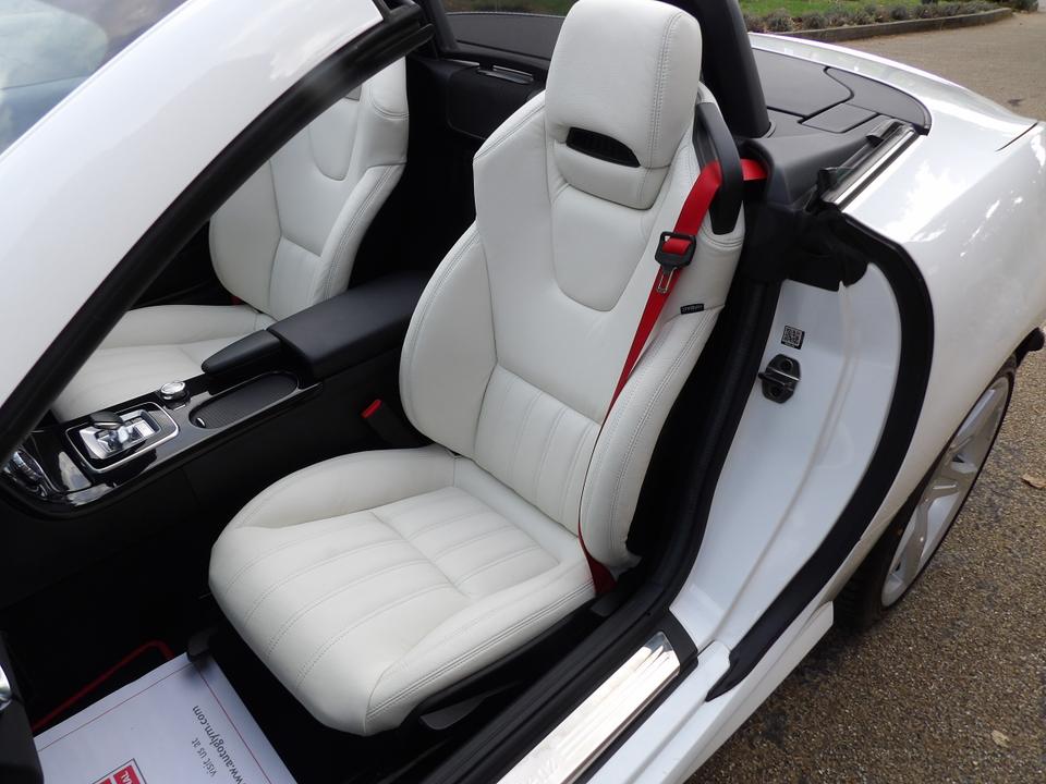 Used Mercedes-Benz SLK YR16MDY 4