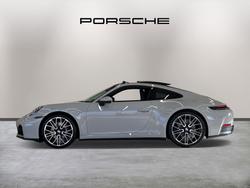 PORSCHE 911 Photo 4
