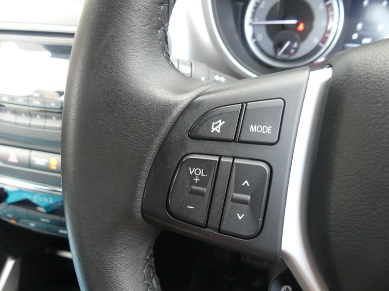 Suzuki Vitara Photo b090475e-0e2b-4c4e-a9a8-3791e1d73ba0.jpg