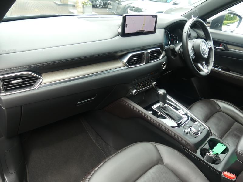 Mazda CX-5 Photo b09572d6-4180-49e5-97ba-6ac0ff88e867.jpg