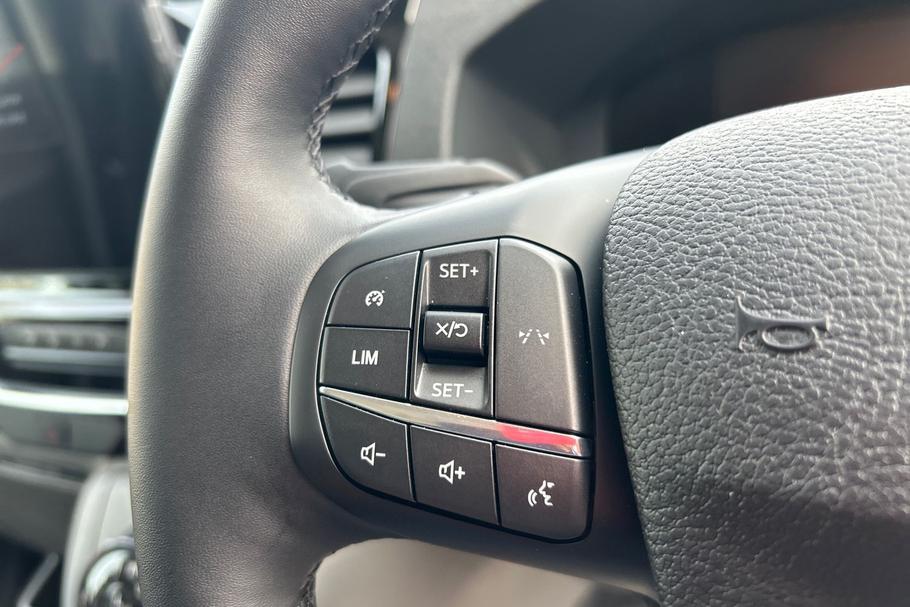 Used Ford E-TRANSIT ETRANSITTREND10 9