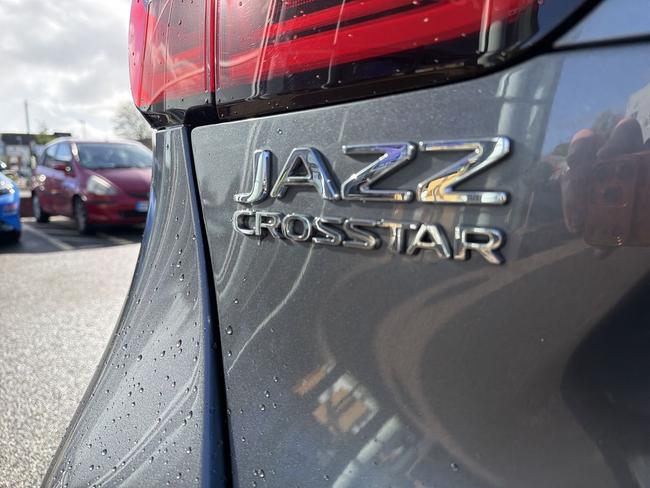 Honda Jazz Photo b0a999a9-fc6e-4846-b1ad-92d480c6c4a1.jpg