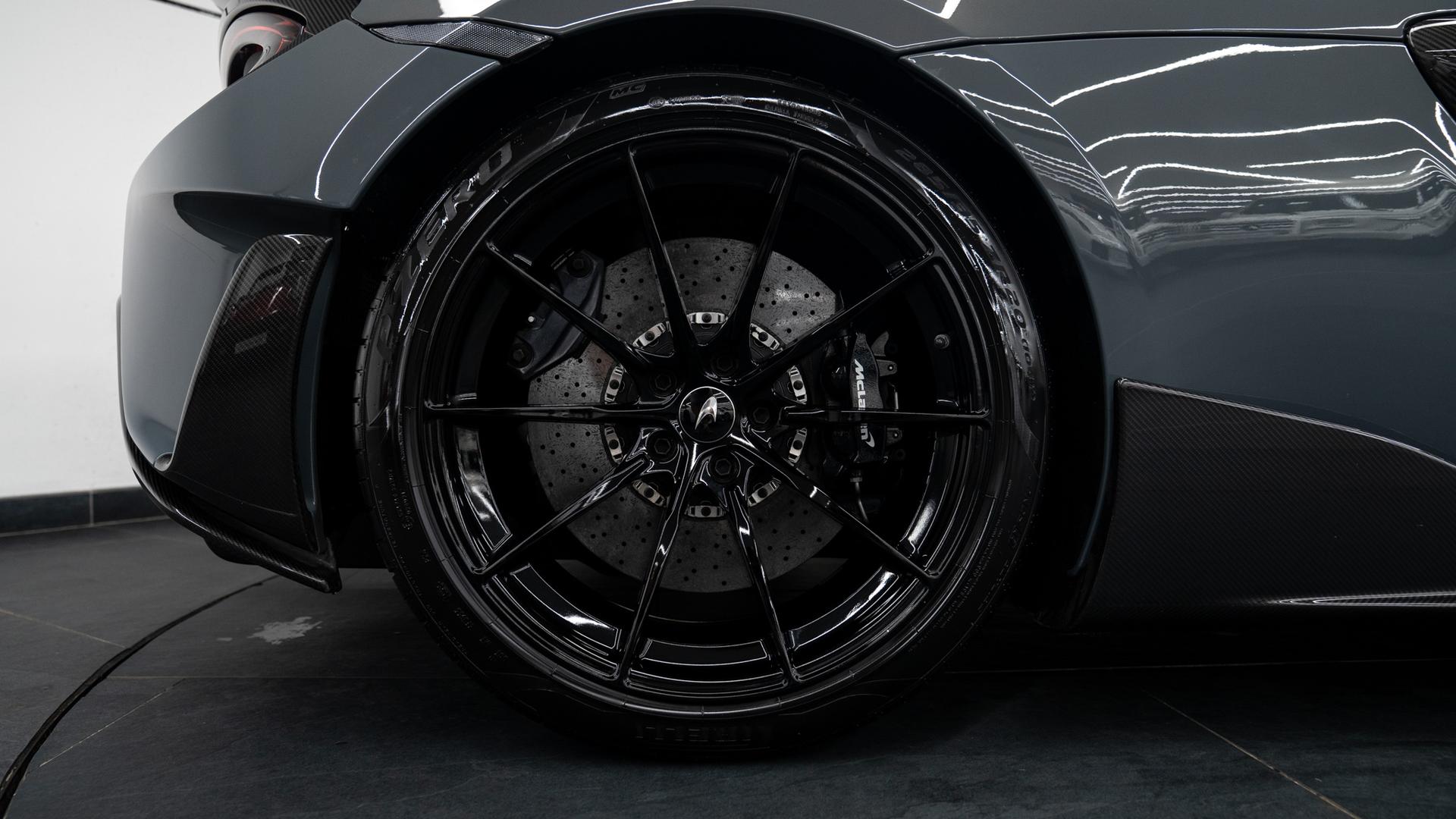 McLaren 600 LT Photo b0aa52e5-9c13-4964-b492-e8af67f2da7b.jpg