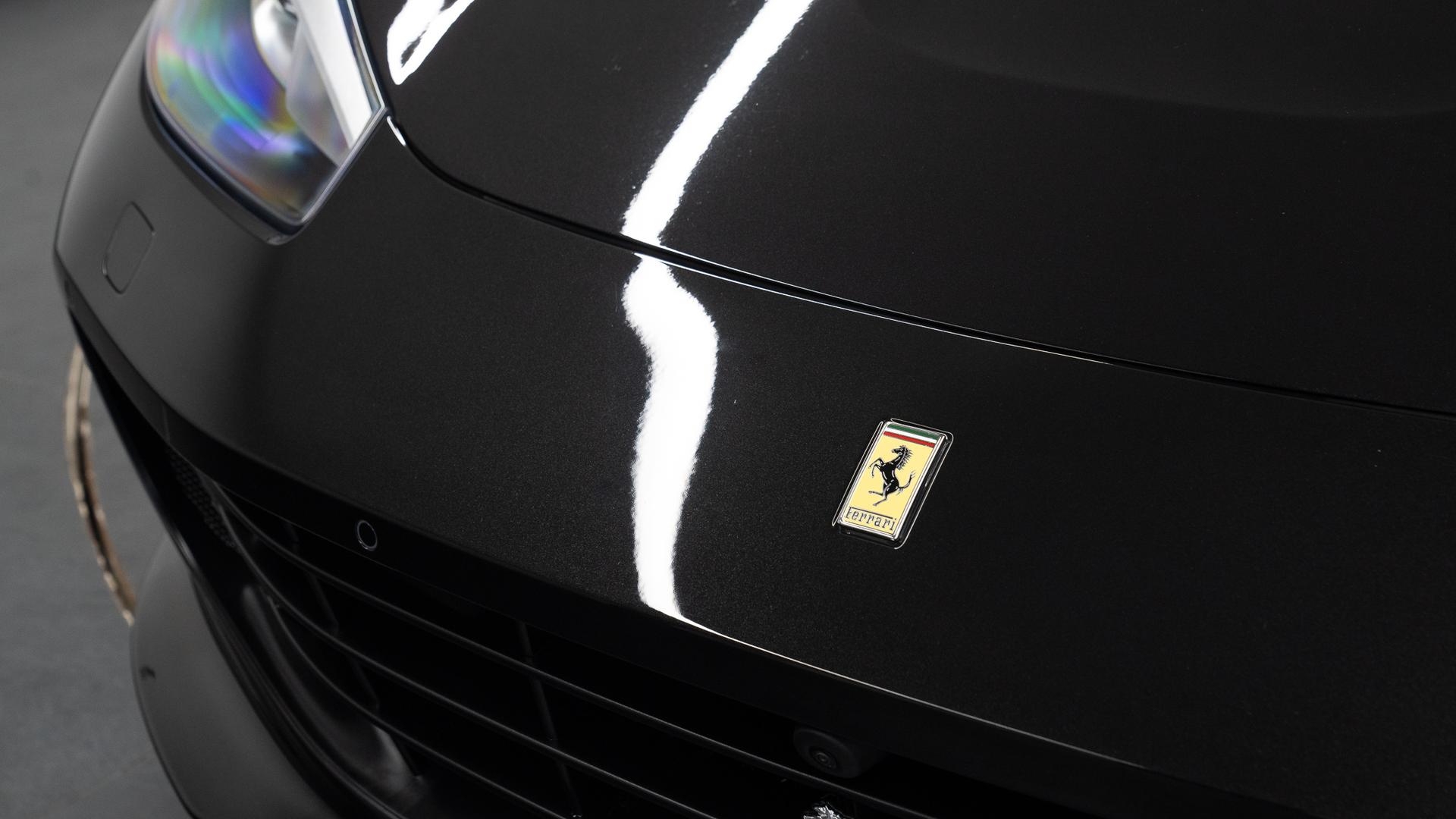 Ferrari GTC4 LUSSO T Photo b0caa226-ef82-4a28-9453-40c3cd108abe.jpg