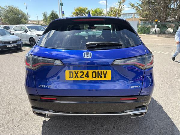 Honda ZR-V Photo 6