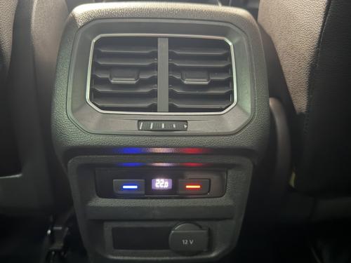 Volkswagen Tiguan Photo b0e29de8-b197-452b-b6a8-fb675ba6d387.jpeg