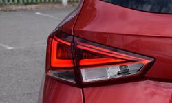 SEAT ARONA Photo 36