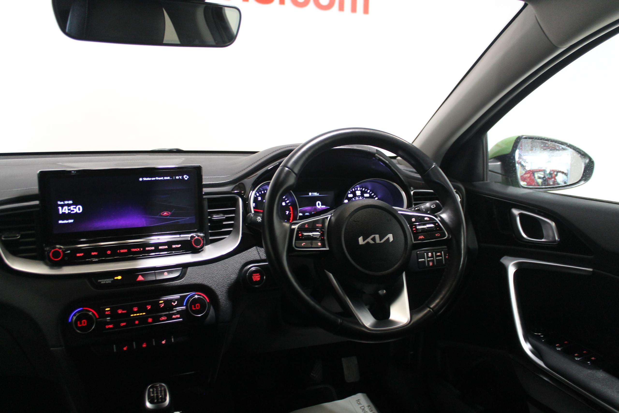 Kia XCeed Photo 8