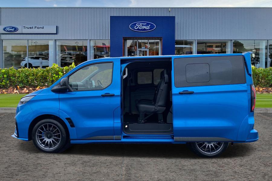 Ford E-TRANSIT CUSTOM Photo b0f289be-f8d4-4451-b76f-47d19c9abc5a.jpg